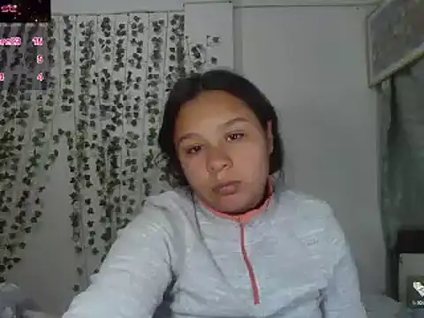 Snapshot of Charis_21 chatting on 01/28/25, 03:46 Charis 21 online show from 01/28/25, 03:46
