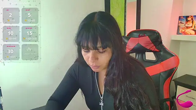 Snapshot of Charis_21 chatting on 09/20/25, 03:29 Charis 21 online show from 09/20/25, 03:29
