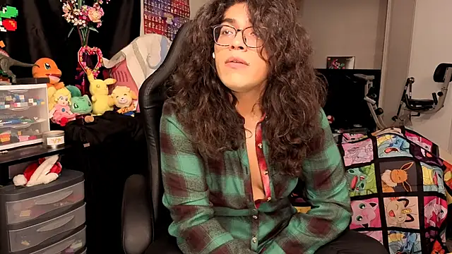 ShinyCherub online show from 10/15/25, 05:24