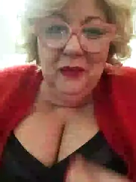 Snapshot of Merilulla chatting on 01/23/25, 01:30 Merilulla online show from 01/23/25, 01:30