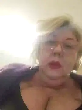Snapshot of Merilulla chatting on 01/29/25, 07:43 Merilulla online show from 01/29/25, 07:43