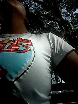 almaswan1 online show from 01/13/25, 02:11