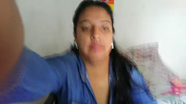 almaswan1 online show from 02/06/25, 02:15