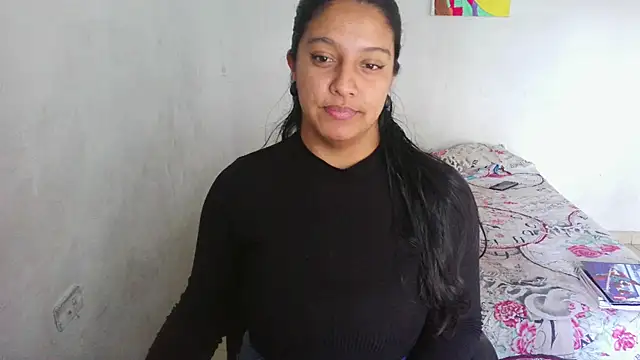 almaswan1 online show from 02/12/25, 02:21