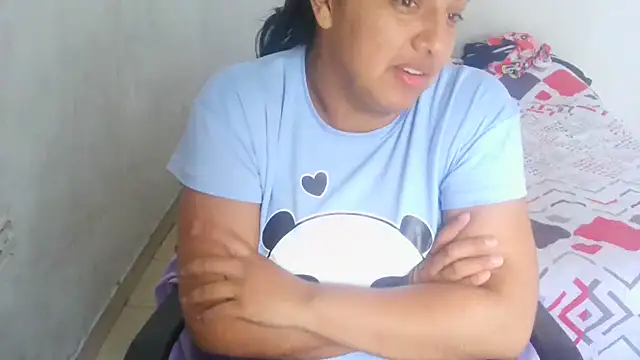 almaswan1 online show from 02/27/25, 03:26