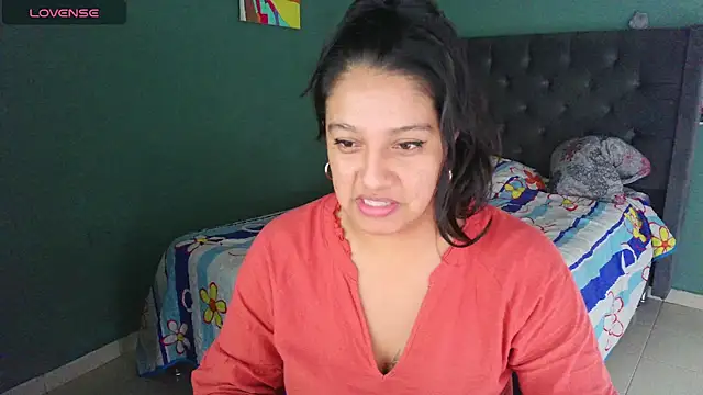 almaswan1 online show from 09/10/25, 03:34