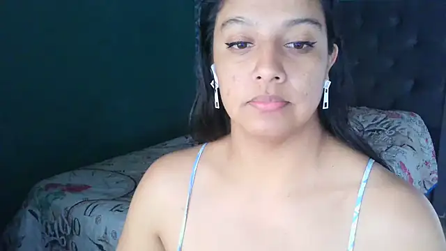 almaswan1 online show from 10/03/25, 04:26