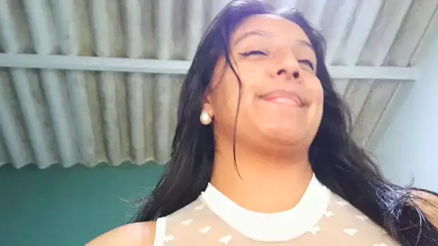 almaswan1 online show from 10/15/25, 06:52