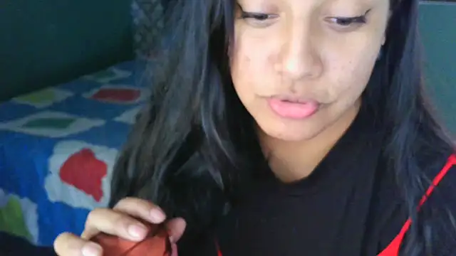 almaswan1 online show from 10/16/25, 03:02