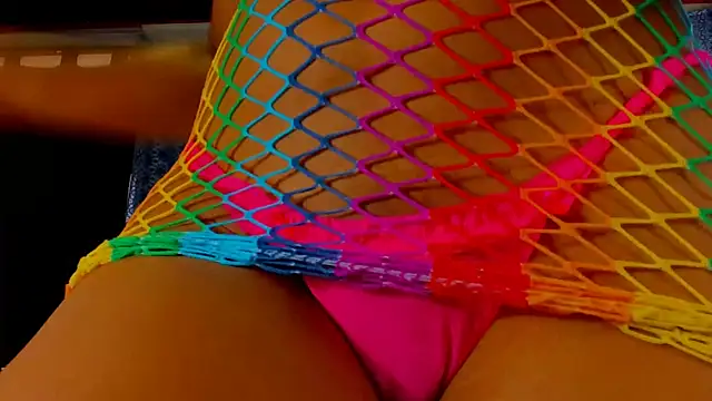 KeryHillson online show from 12/17/24, 03:28