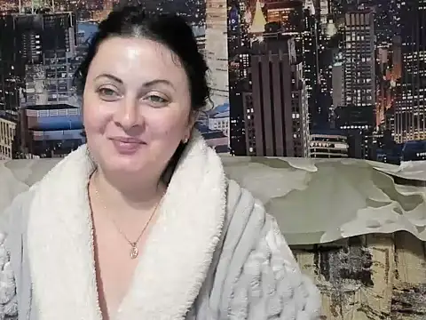 Lillian2 online show from 01/18/25, 08:09