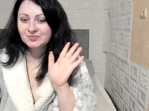 Lillian2 online show from 03/01/25, 09:15