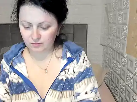 Lillian2 online show from 03/14/25, 10:05