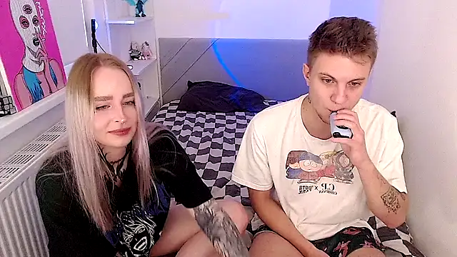 Snapshot of soalice chatting on 10/24/25, 10:22 soalice online show from 10/24/25, 10:22