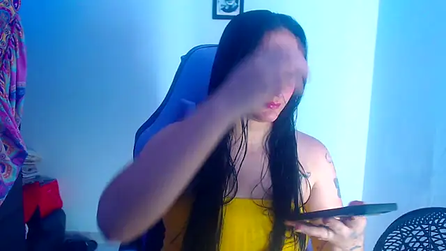 liz dirty online show from 10/18/25, 11:05