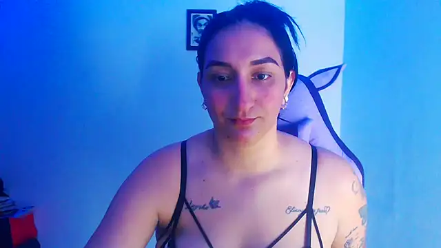 liz dirty online show from 10/31/25, 10:33