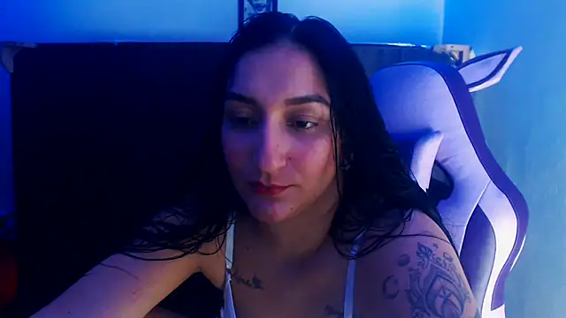 liz dirty online show from 11/07/25, 10:32