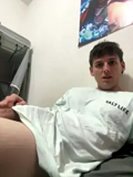 Snapshot of Thor_691 chatting on 12/01/25, 06:40 Thor 691 online show from 12/01/25, 06:40