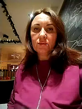 DonnaMagdalena online show from 12/28/24, 08:25