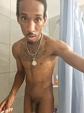 Z3US UP 1 online show from 10/13/25, 01:44