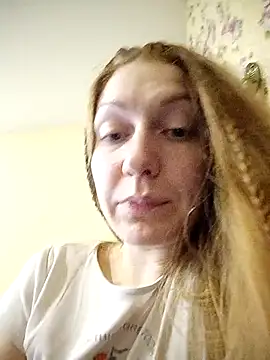 Snapshot of _Sweet_Love_ chatting on 10/16/25, 12:39 Sweet Love online show from 10/16/25, 12:39