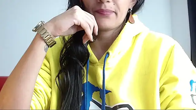 Lucynaugthyy online show from 02/17/25, 02:04