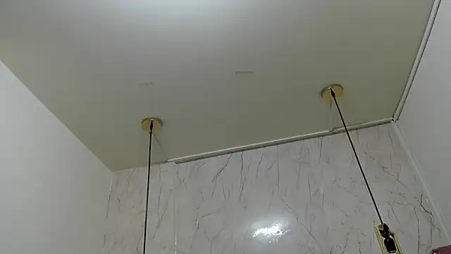 nalalye cruzz  online show from 01/25/25, 11:11