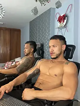 ARON TAYLER01 online show from 12/12/24, 04:21