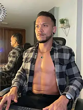 ARON TAYLER01 online show from 03/07/25, 04:22