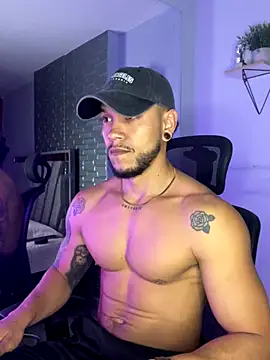 ARON TAYLER01 online show from 09/09/25, 10:26