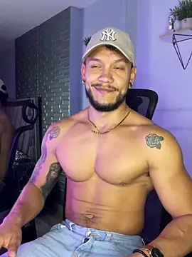 ARON TAYLER01 online show from 09/27/25, 10:31