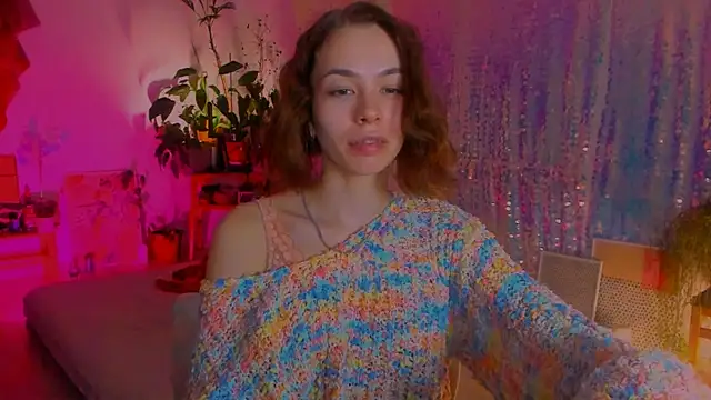 Snapshot of poli__ chatting on 02/08/25, 09:25 poli   online show from 02/08/25, 09:25