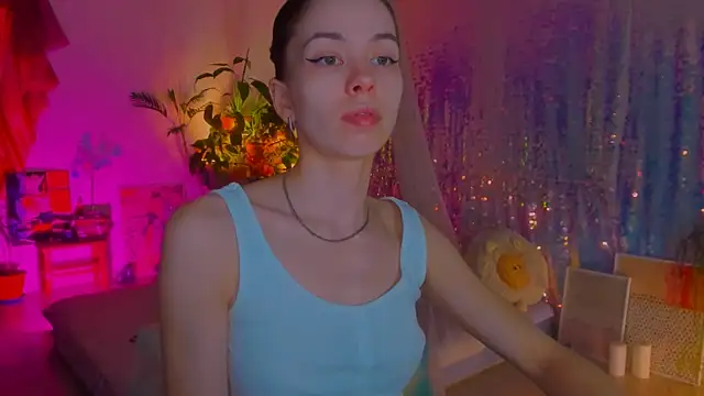 Snapshot of poli__ chatting on 02/26/25, 09:37 poli   online show from 02/26/25, 09:37