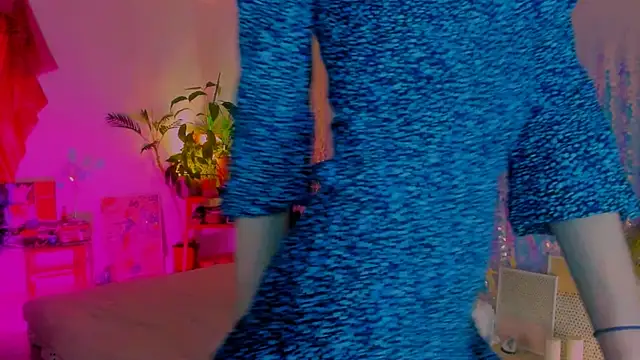 Snapshot of poli__ chatting on 02/28/25, 06:09 poli   online show from 02/28/25, 06:09