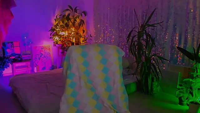 Snapshot of poli__ chatting on 09/10/25, 06:08 poli   online show from 09/10/25, 06:08