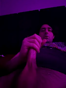 Snapshot of GreysonFox chatting on 11/05/25, 03:06 GreysonFox online show from 11/05/25, 03:06