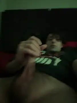 Snapshot of GreysonFox chatting on 11/26/25, 01:28 GreysonFox online show from 11/26/25, 01:28