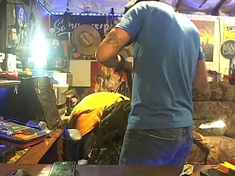 CloudDadddyyy420 online show from 10/15/25, 05:51