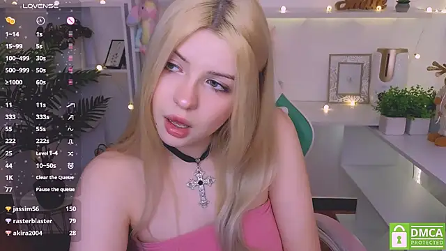 Snapshot of Grace_and__Jacob chatting on 12/29/24, 03:35 Grace and Jacob online show from 12/29/24, 03:35