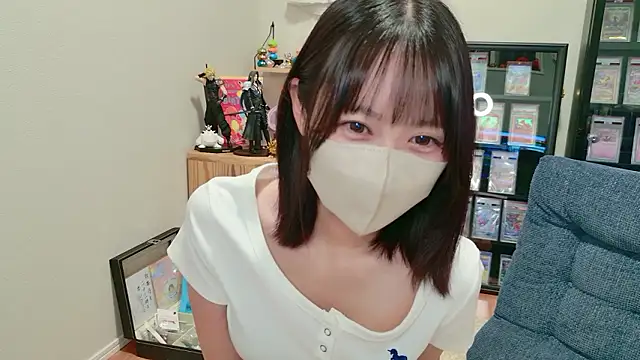 Snapshot of HIKARI_x0 chatting on 10/07/25, 02:14 HIKARI x0 online show from 10/07/25, 02:14