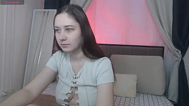 Snapshot of MollyBrams chatting on 02/03/25, 05:07 MollyBrams online show from 02/03/25, 05:07