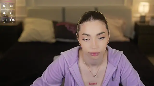 Kate054 online show from 10/19/25, 10:16