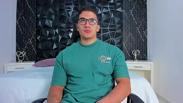 Snapshot of JeffDaltton chatting on 10/12/25, 07:46 JeffDaltton online show from 10/12/25, 07:46