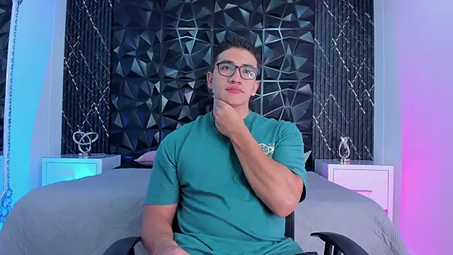 Snapshot of JeffDaltton chatting on 10/23/25, 07:45 JeffDaltton online show from 10/23/25, 07:45