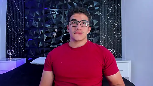 Snapshot of JeffDaltton chatting on 11/04/25, 08:30 JeffDaltton online show from 11/04/25, 08:30