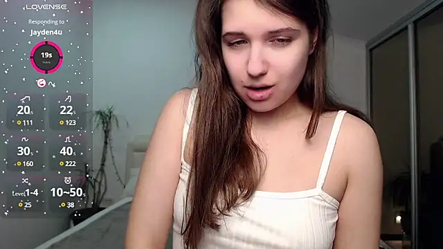 Snapshot of SayMeow_ chatting on 12/10/24, 06:22 SayMeow online show from 12/10/24, 06:22