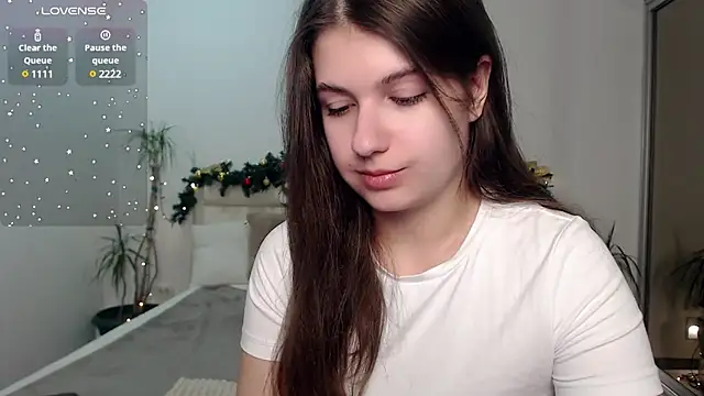 Snapshot of SayMeow_ chatting on 12/20/24, 09:06 SayMeow online show from 12/20/24, 09:06