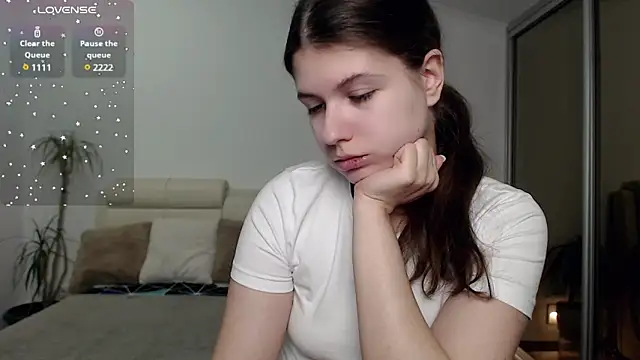 Snapshot of SayMeow_ chatting on 02/15/25, 11:47 SayMeow online show from 02/15/25, 11:47