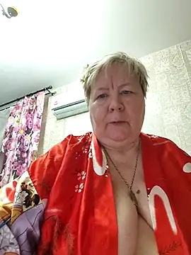 EffectFiona online show from 10/09/25, 12:19