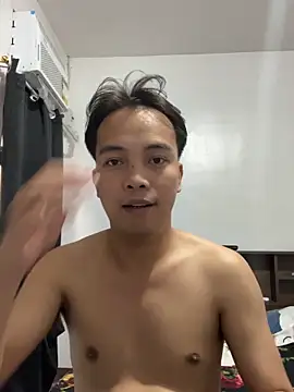 Snapshot of urhot_pinoy_avenue97 chatting on 10/07/25, 03:47 urhot pinoy avenue97 online show from 10/07/25, 03:47